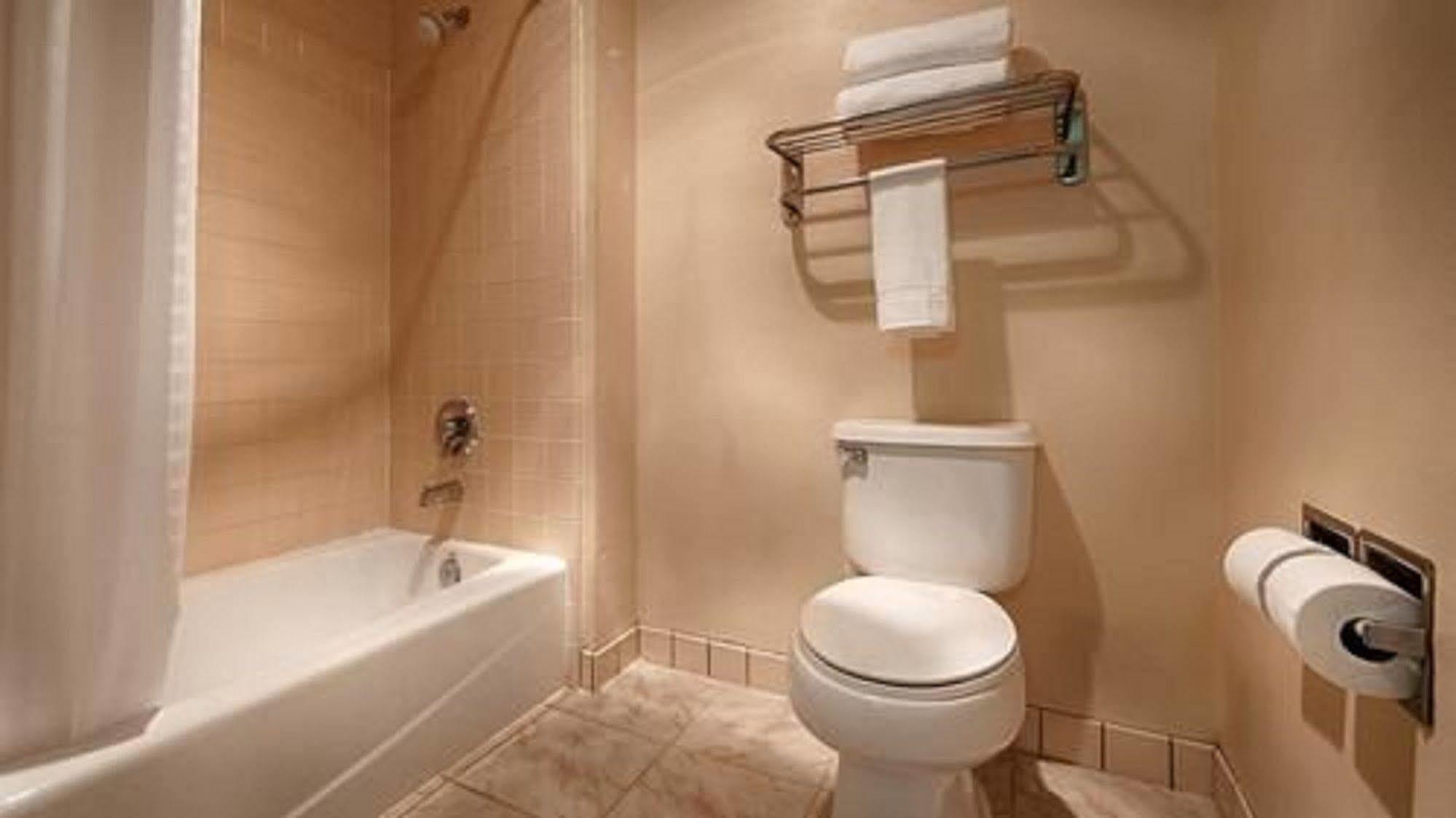 Hotel Western John Jay